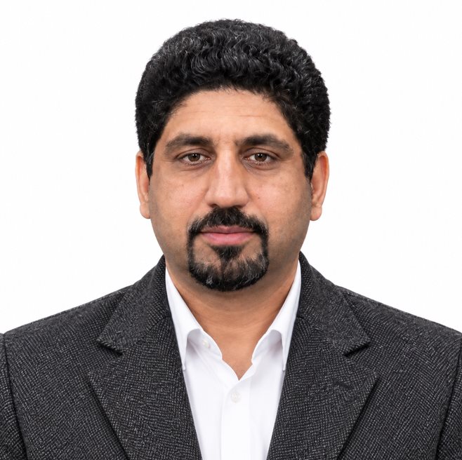 محسن صادقی
